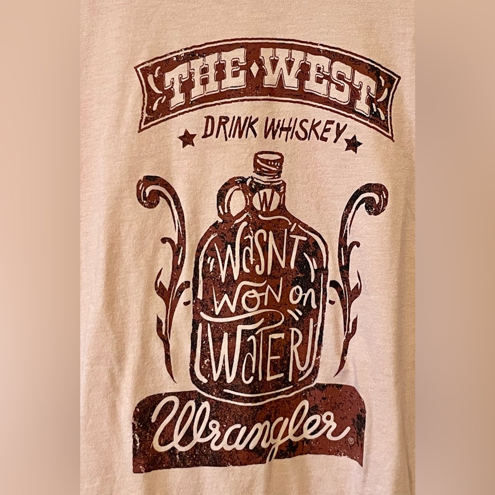 Wrangler light Pink and Burgundy Western Whiskey Tee